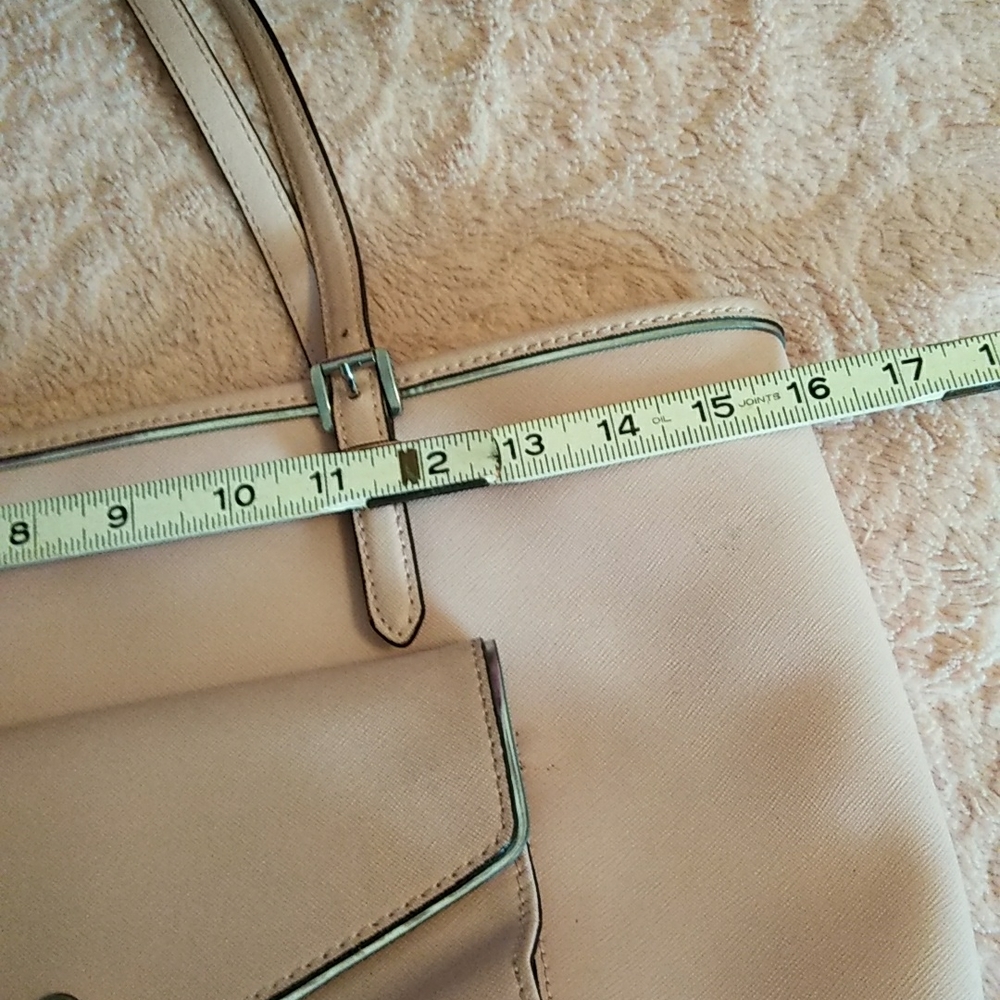 Michael by Michael Kors Jet Set Leather Large Pocket Tote Bag - Picture 11 of 12